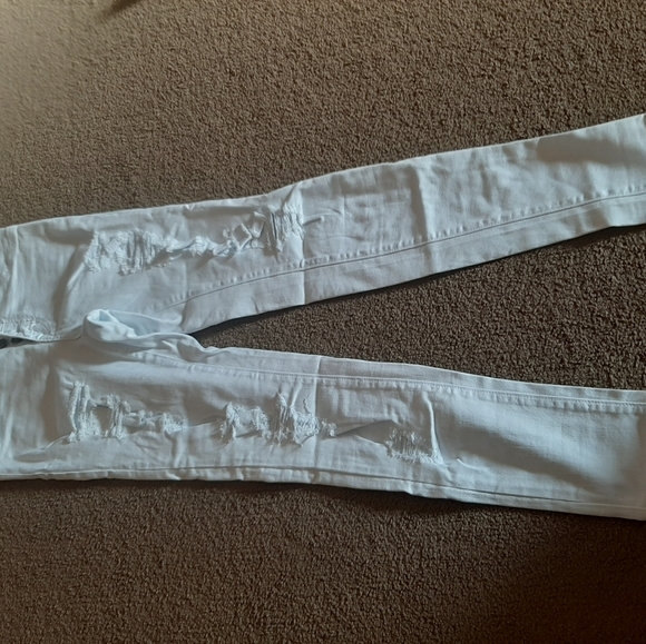 Denim - Picture 4 of 4